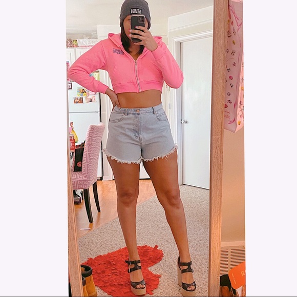 Detroit Hustles Harder Tops - Cropped Detroit Hustles Harder Hoodie Sweatshirt